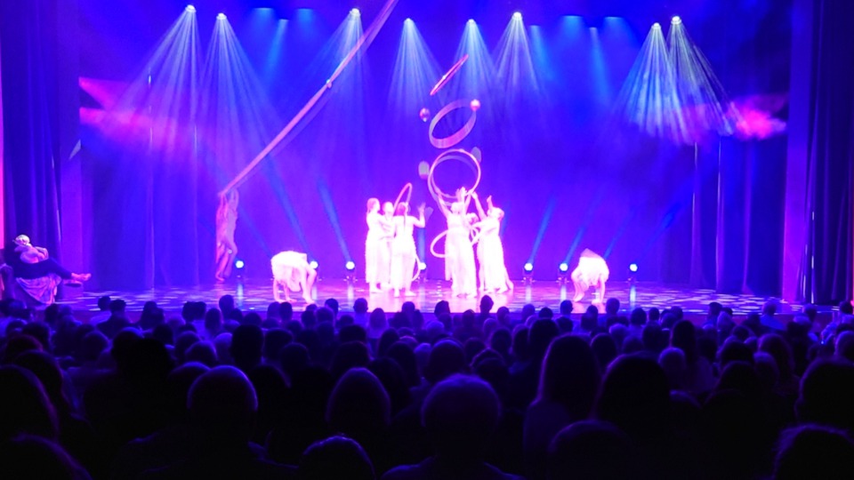 Der Auftritt unserer Kür-Gymnastinnen bei der Tanzgala 2024