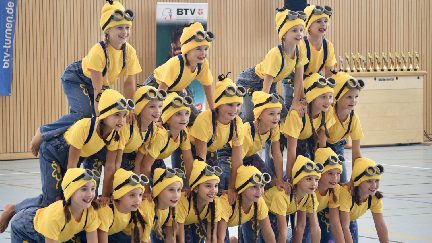 beim Dance2u 2025 in Vaterstetten gewinnt die Gruppe in der Altersstufe Kids